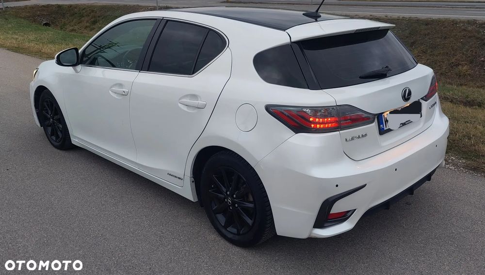 Lexus CT 200h Classic - 3