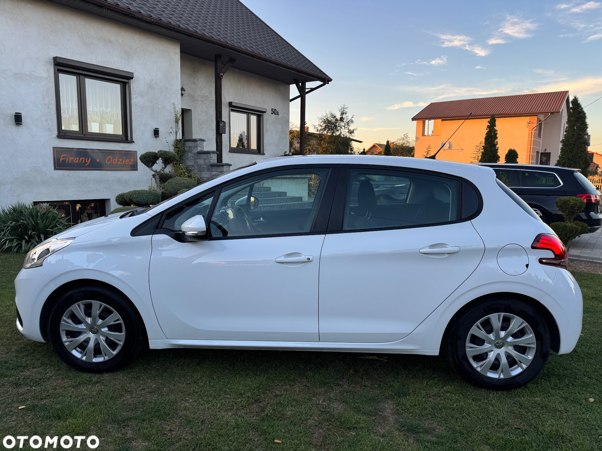 Peugeot 208 1.2 PureTech Access - 4