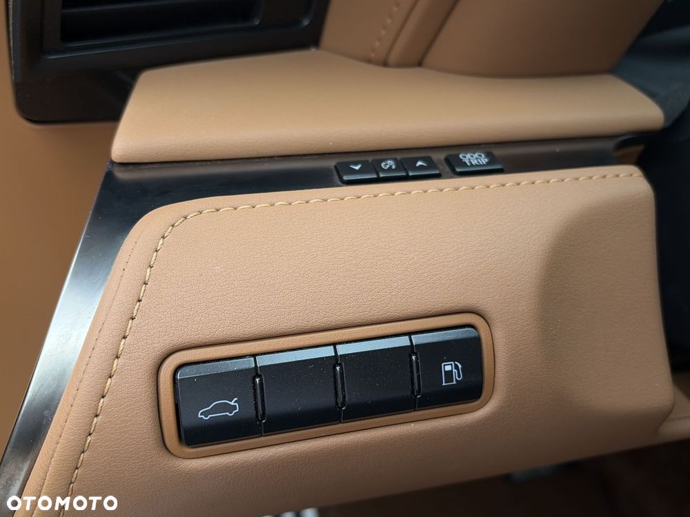 Lexus LC 500 Prestige - 34