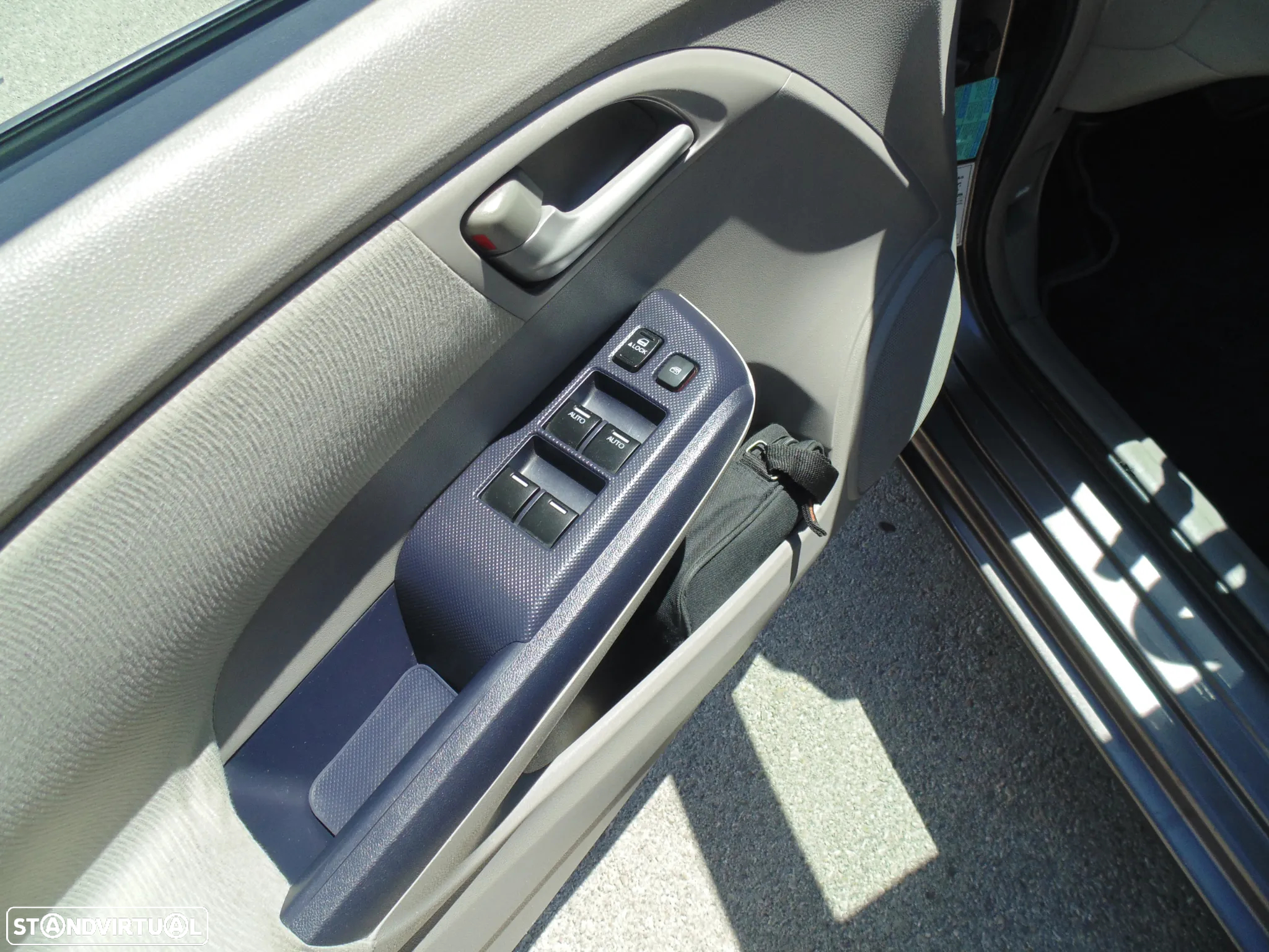 Honda Insight 1.3 IMA i-VTEC Elegance - 21