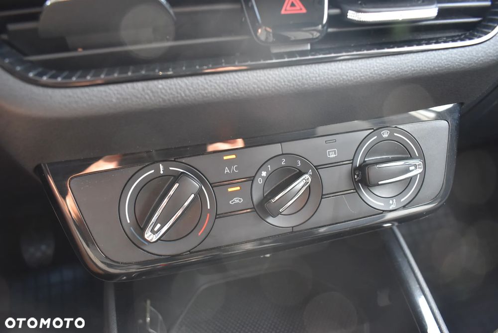 Skoda Fabia 1.0 Ambition - 30