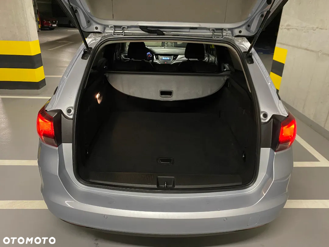 Opel Astra V 1.0 T Enjoy S&S - 31