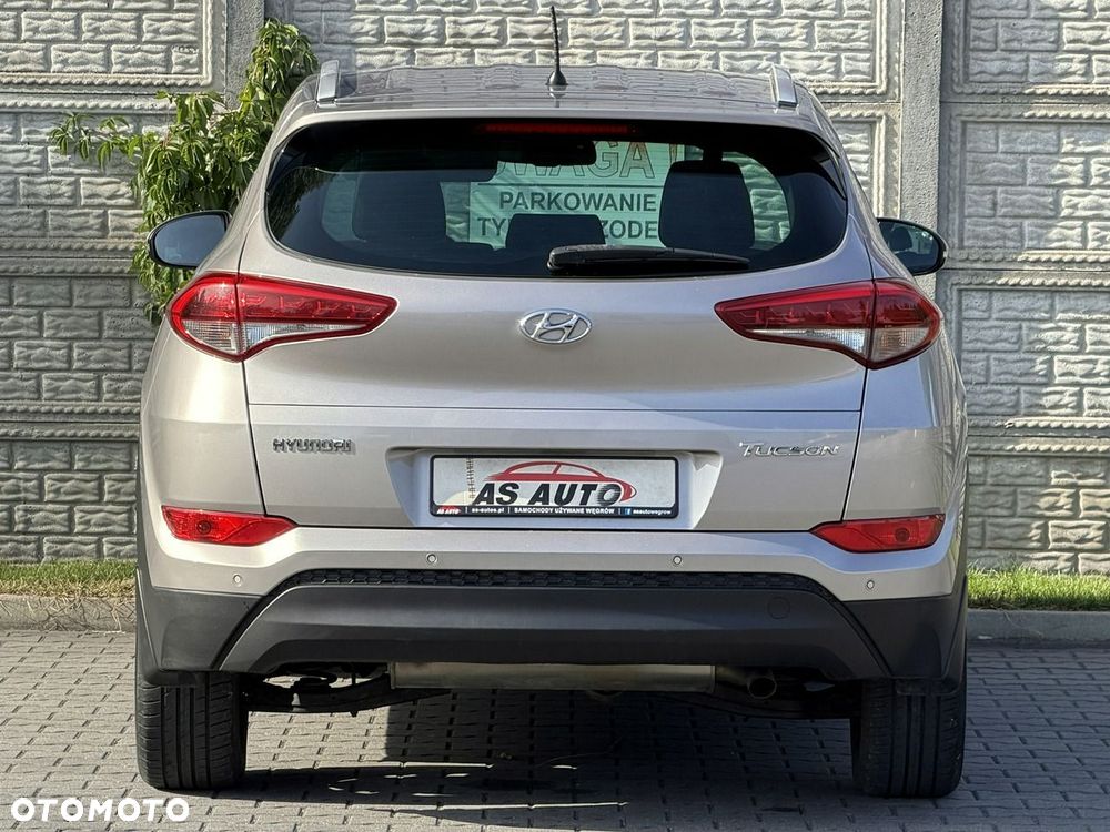 Hyundai Tucson blue 1.7 CRDi 2WD Style - 40