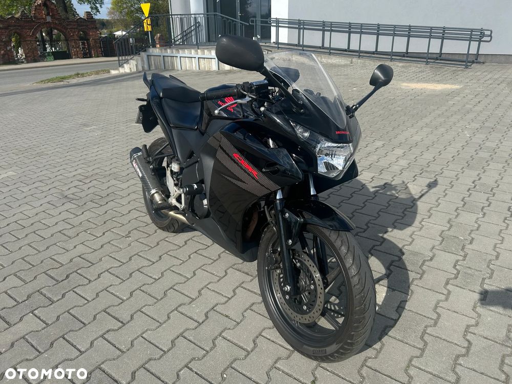 Honda CBR - 4