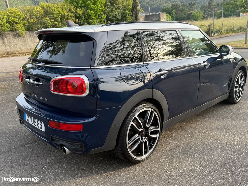 MINI Clubman Cooper SD ALL4 Auto Desportiva - 11