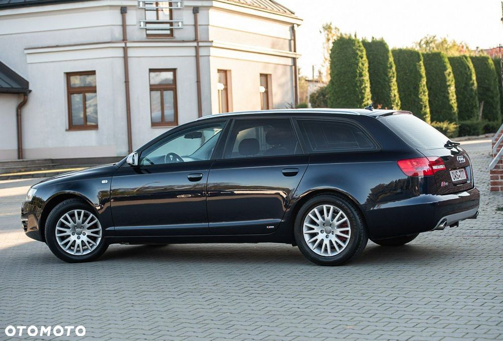 Audi A6 Avant - 13