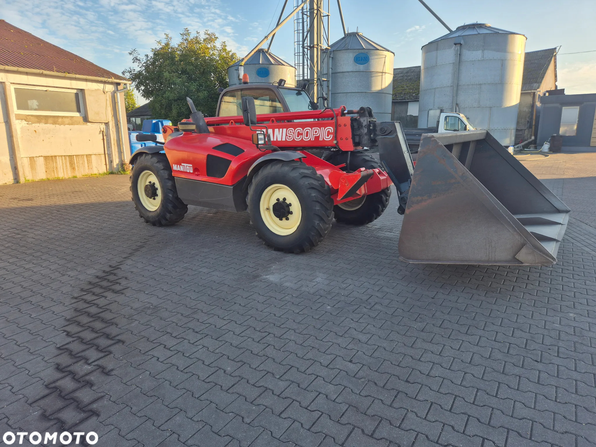 Manitou 1030 - 6
