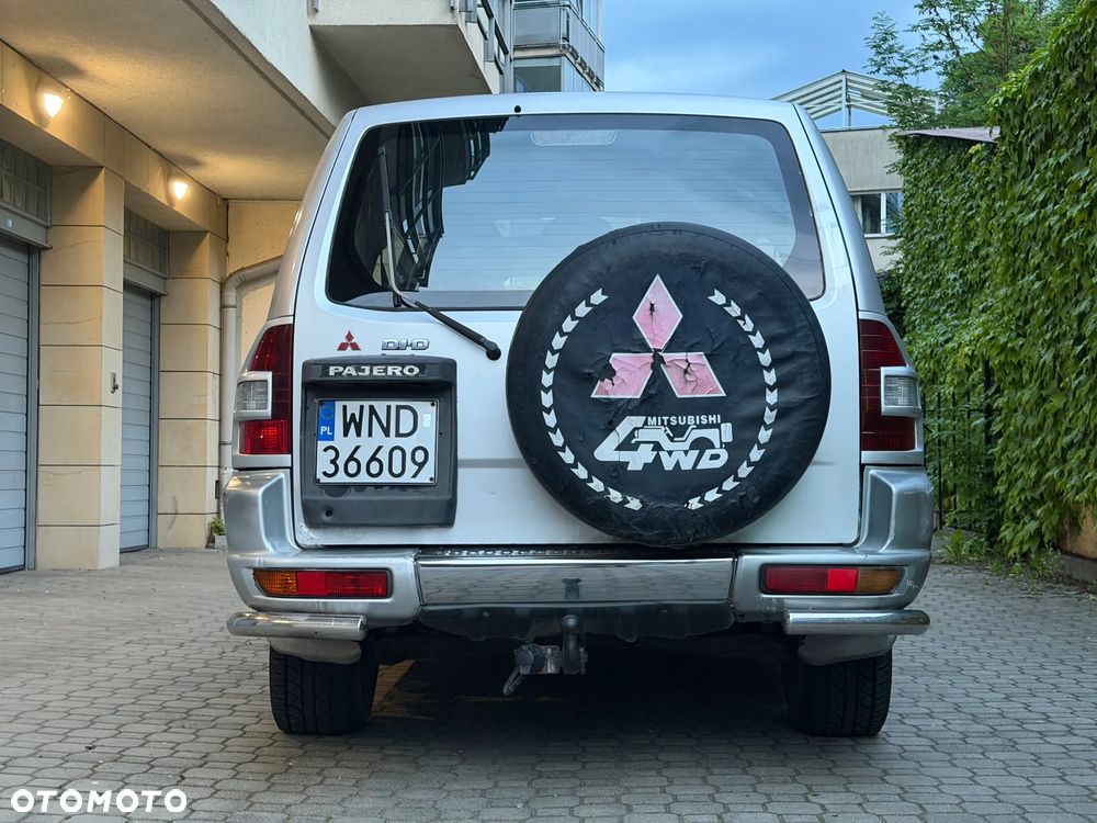 Mitsubishi Pajero - 6