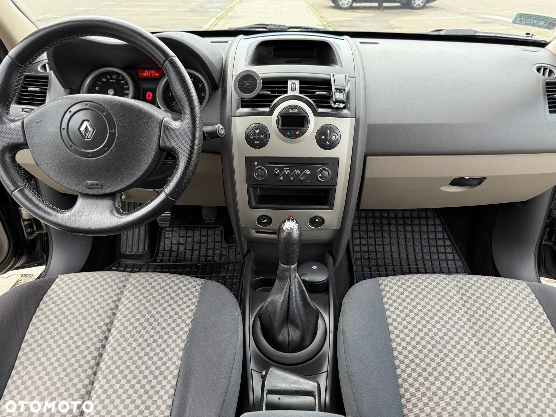 Renault Megane 1.6 Authentique - 16