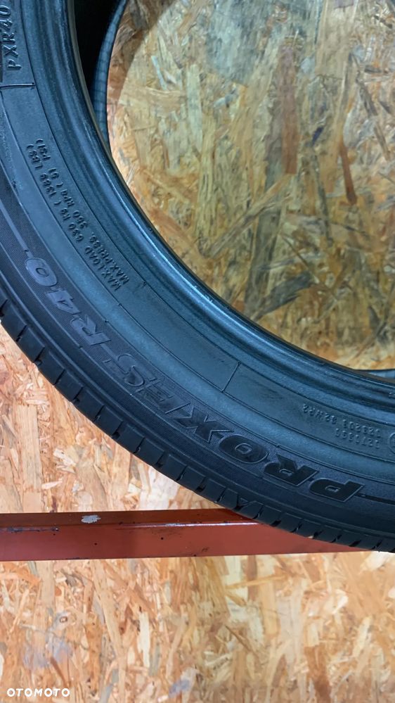 2 OPONY LETNIE TOYO 215/50/18  92V - 8