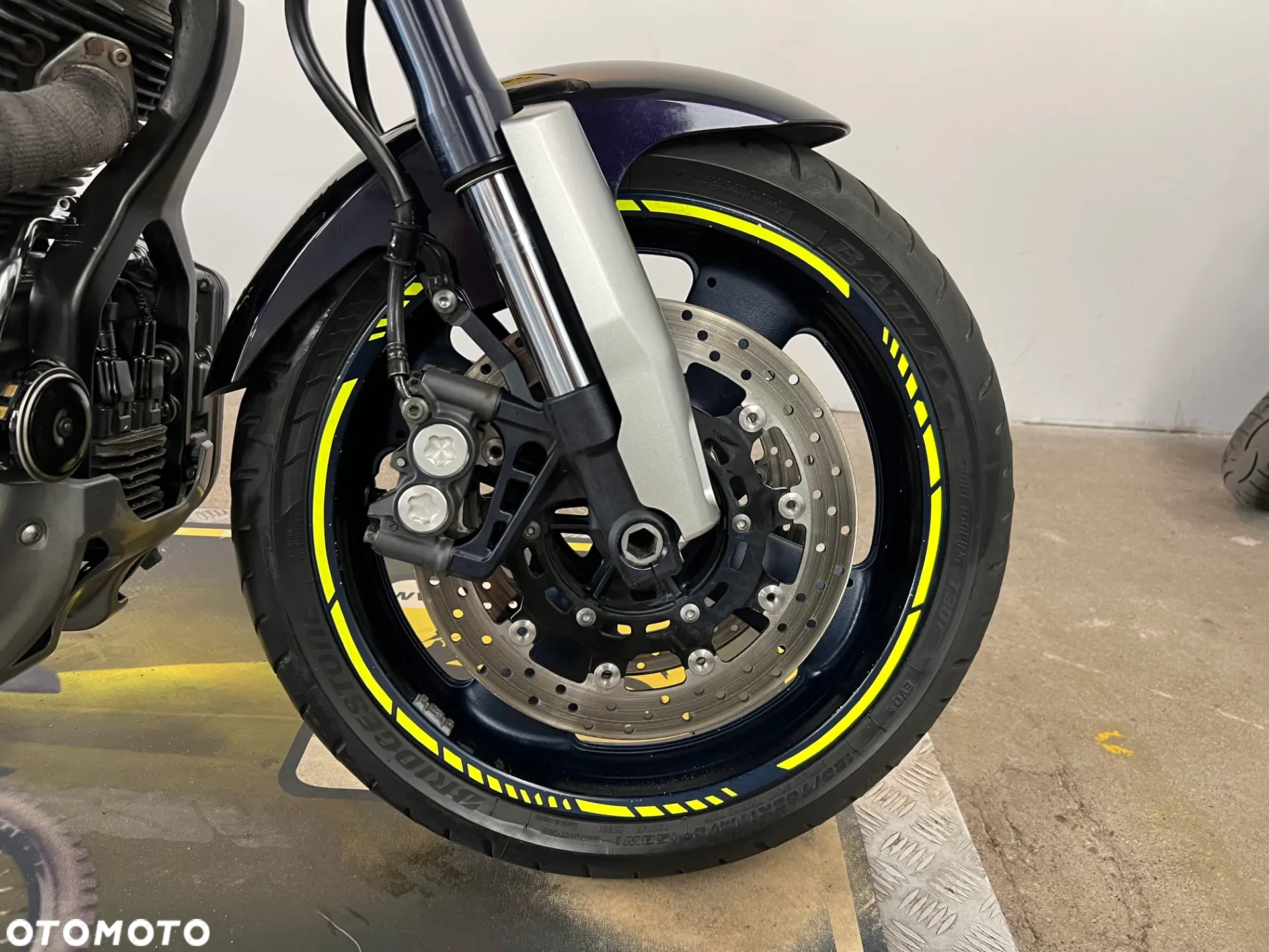 Yamaha MT - 8