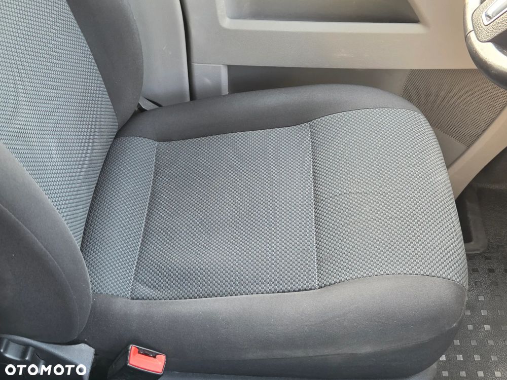 Volkswagen Transporter L2H1 - 14