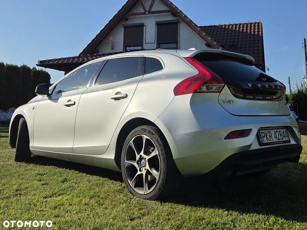 Volvo V40 T3 Drive-E Ocean Race - 12