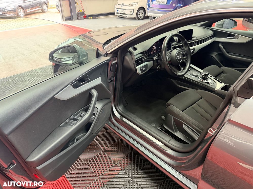 Audi A5 Coupé 2.0 40 TFSI S tronic Sport - 9
