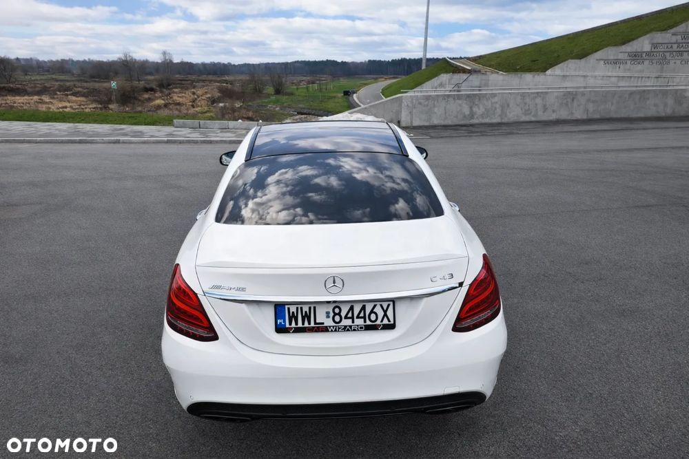 Mercedes-Benz Klasa C AMG 43 4-Matic - 5