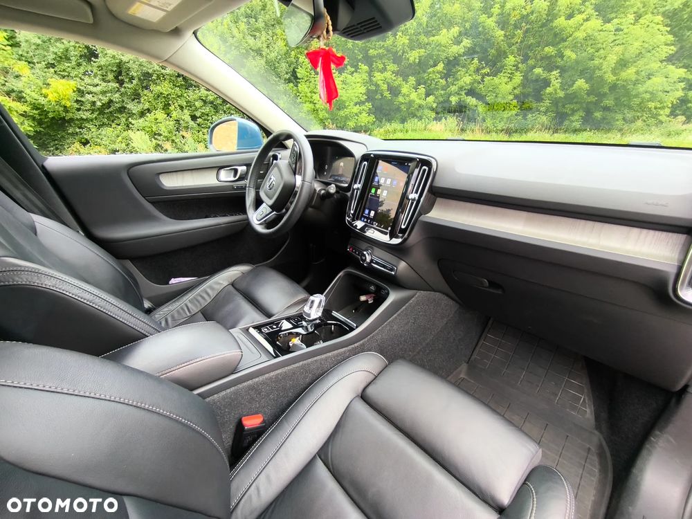 Volvo XC 40 B5 B AWD Inscription - 37
