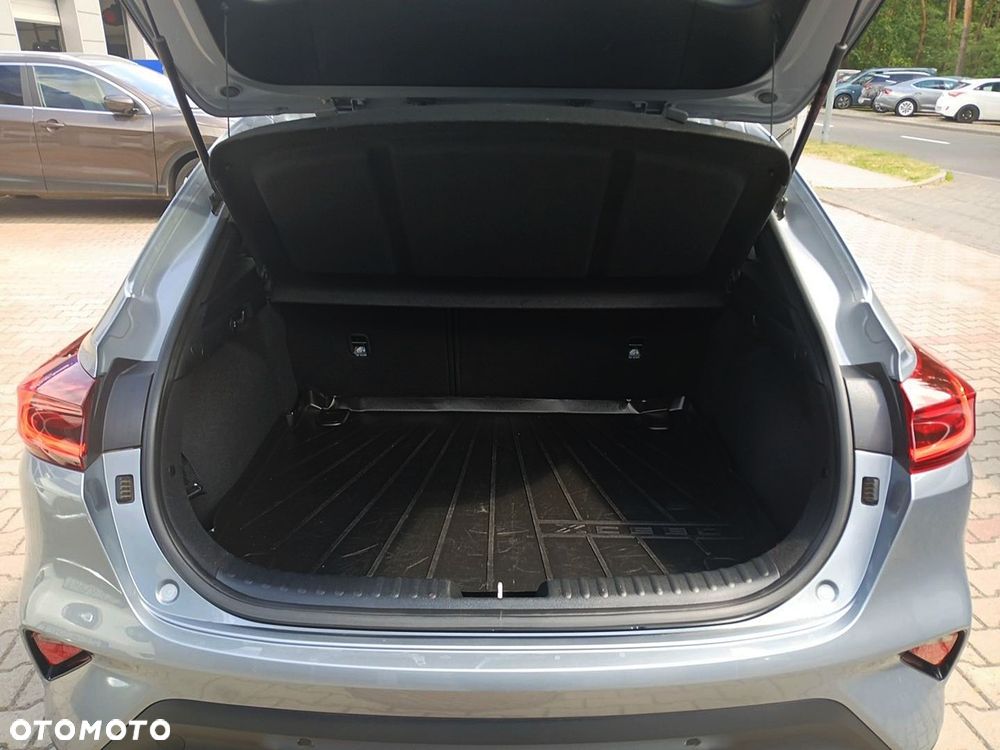 Kia XCeed 1.5 T-GDI M DCT - 11