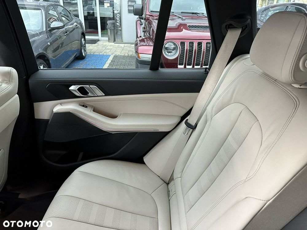 BMW X5 xDrive30d mHEV - 19