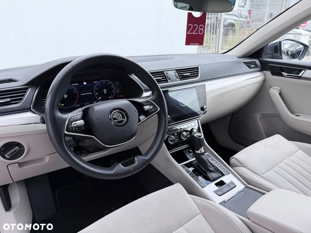 Skoda Superb 2.0 TSI Style DSG - 18