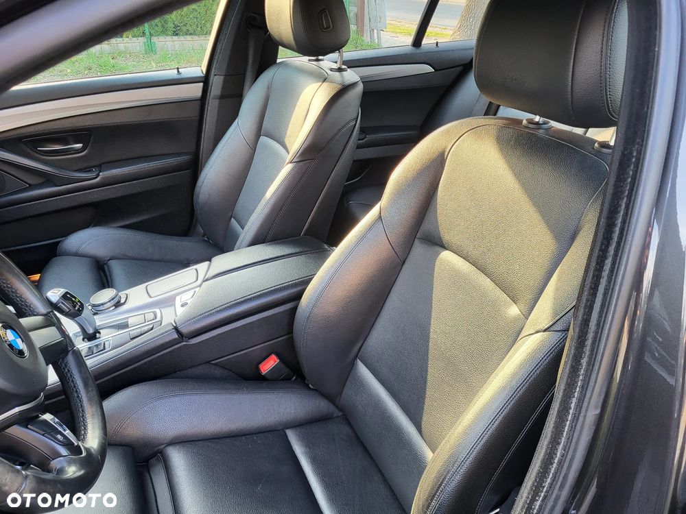 BMW Seria 5 - 34