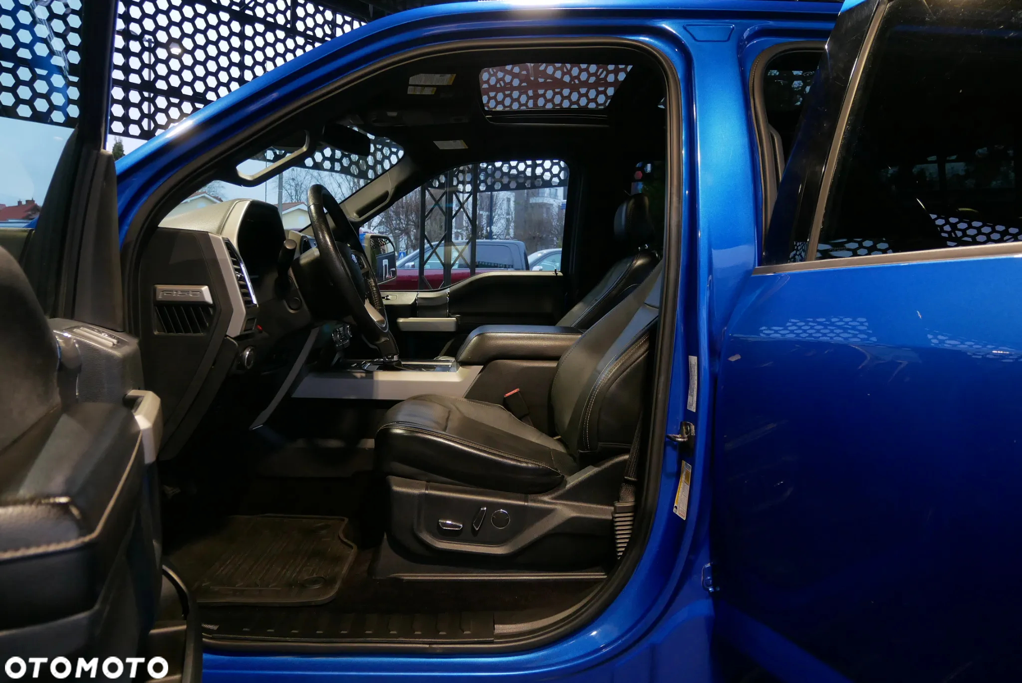 Ford F150 - 8