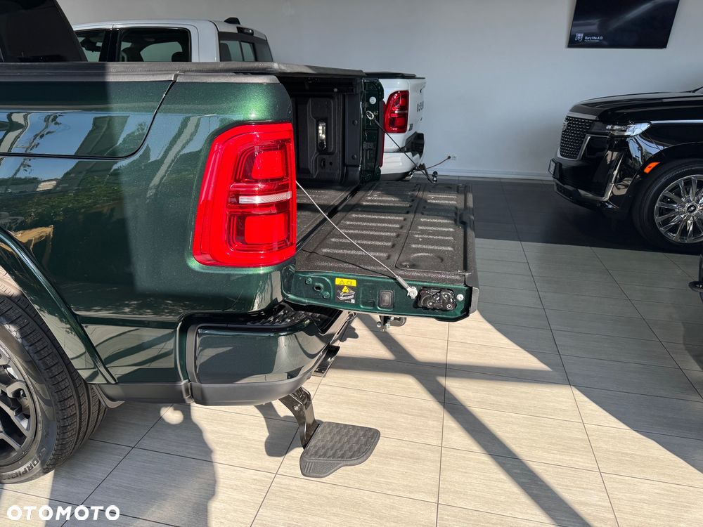 RAM 1500 - 17