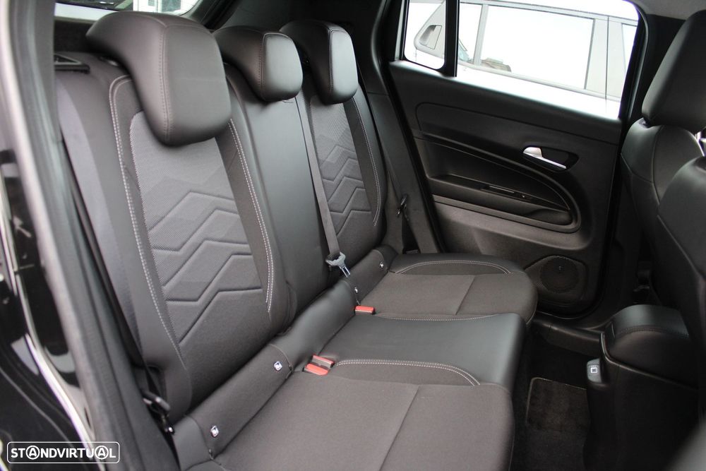 Jeep Avenger 1.2 GSE T3 Altitude - 16