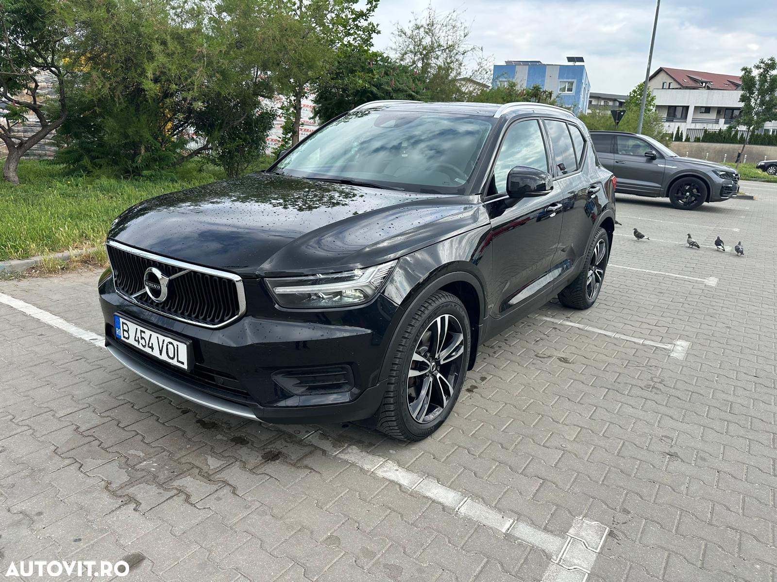 Volvo XC 40 D4 AWD Momentum Pro - 2