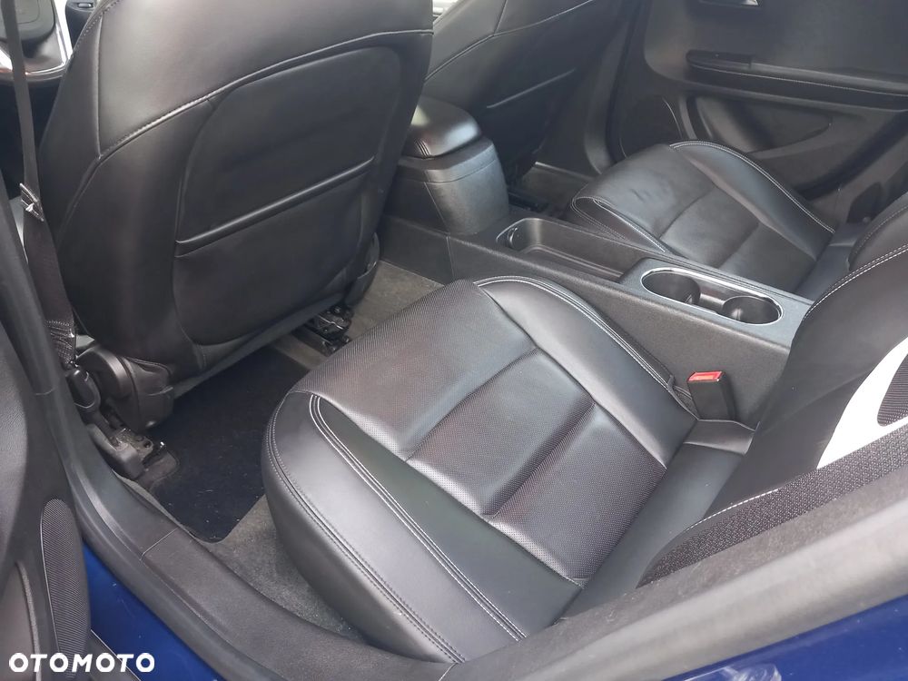 Chevrolet Volt - 16