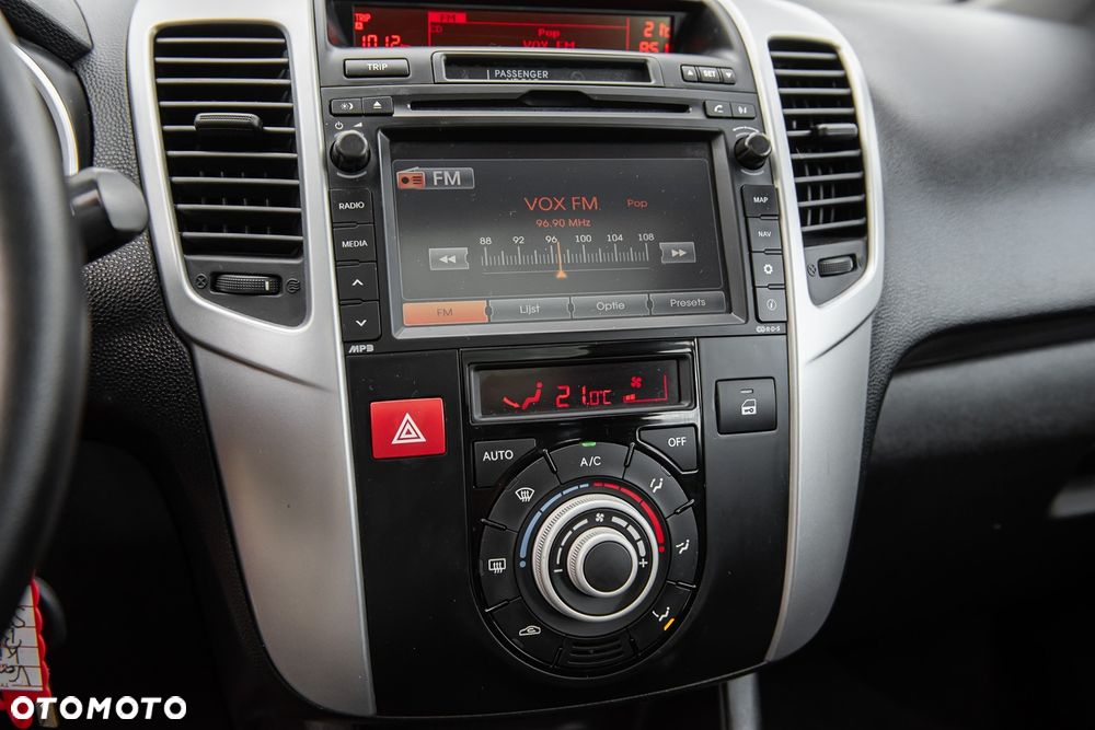Kia Venga 1.6 CVVT Automatik Black Collection - 20