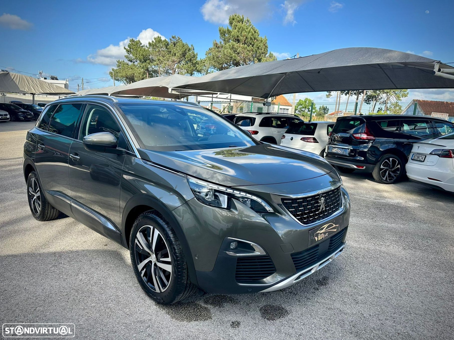 Peugeot 5008 1.5 BlueHDi Allure Pack EAT8 - 3