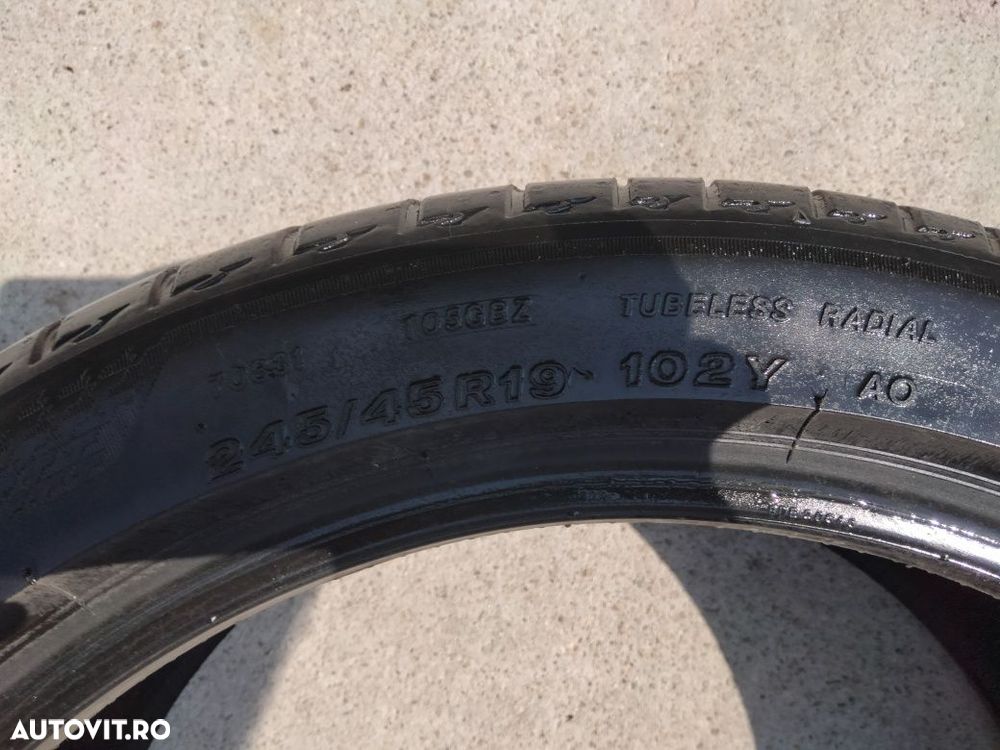 cauciucuri /anvelope vară bridgestone 245/45/19 - 7