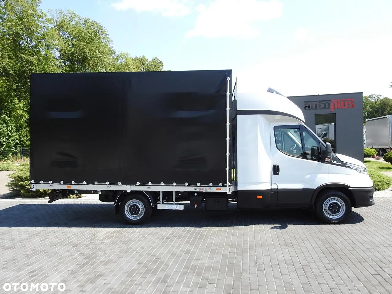 Iveco DAILY 35S18 NOWY PLANDEKA 8 PALET TEMPOMAT NAWIGACJA LEDY AUTOMAT HI-MATIC GWARANCJA PRODUCENTA 180KM [ 587778 ] - 8