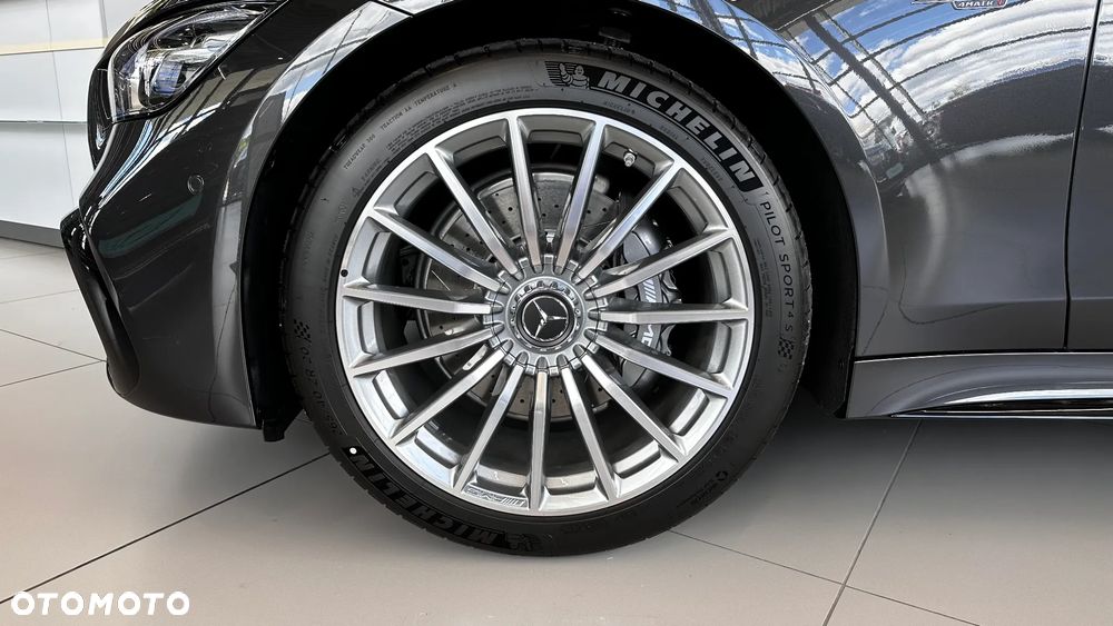 Mercedes-Benz AMG GT 43 4-Matic+ - 39