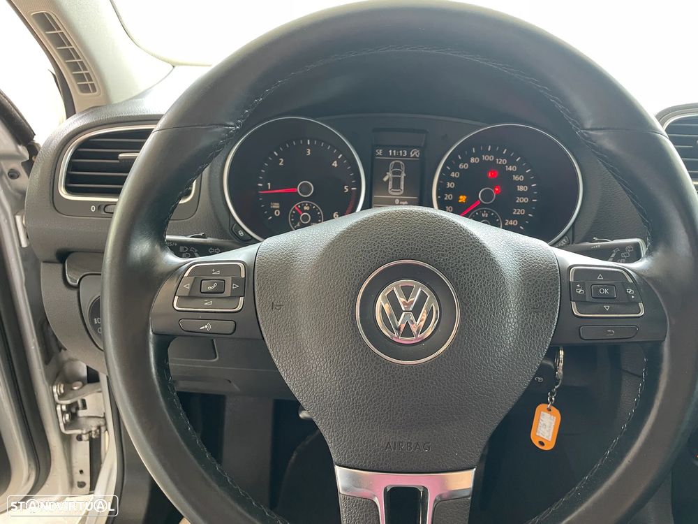 VW Golf 1.6 TDi Confortline - 21