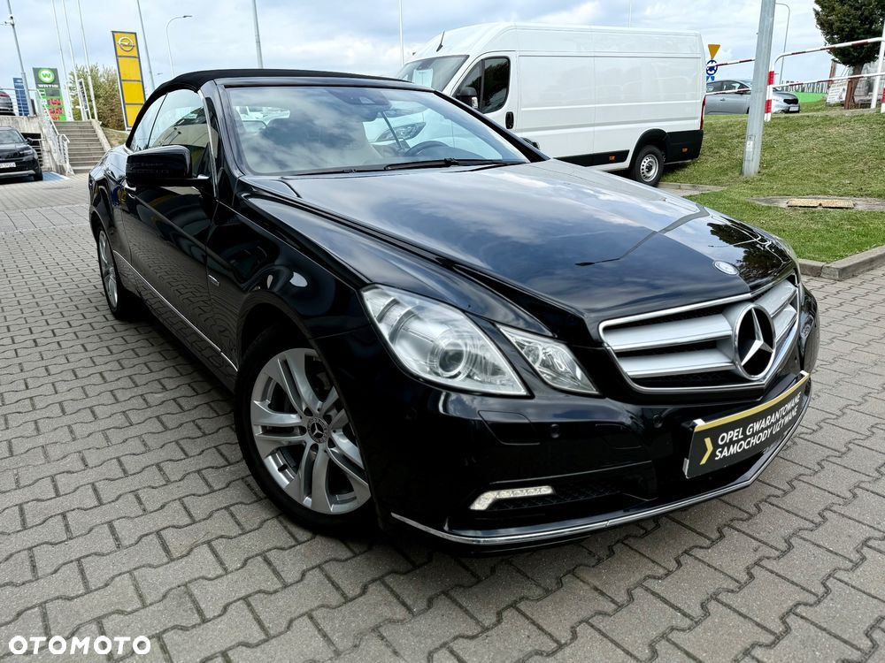 Mercedes-Benz Klasa E 200 BlueEFFICIENCY 7G-TRONIC Elegance - 5