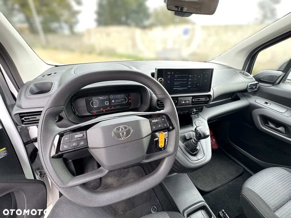 Toyota Proace City Verso 1.5 D-4D Business - 17