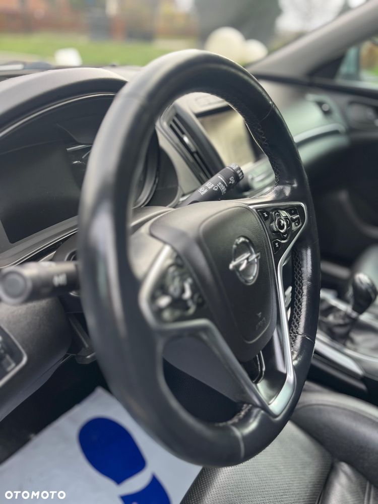 Opel Insignia - 24