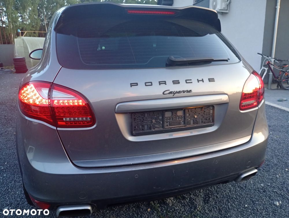Porsche Cayenne - 13