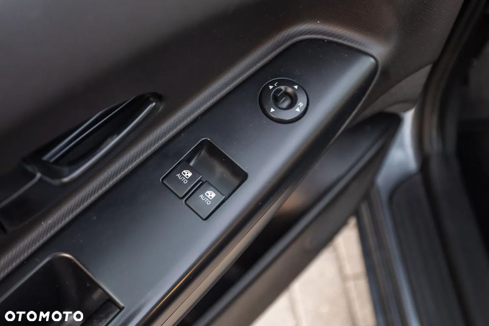 Kia Ceed - 25