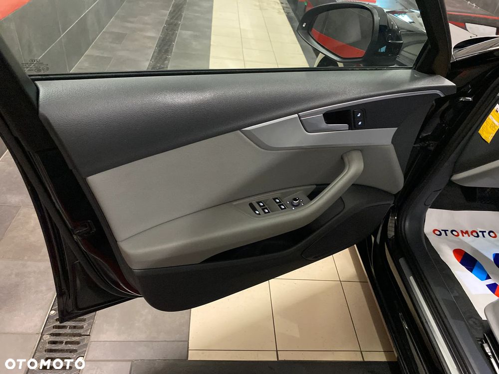 Audi A4 Avant 2.0 TDI S tronic design - 17