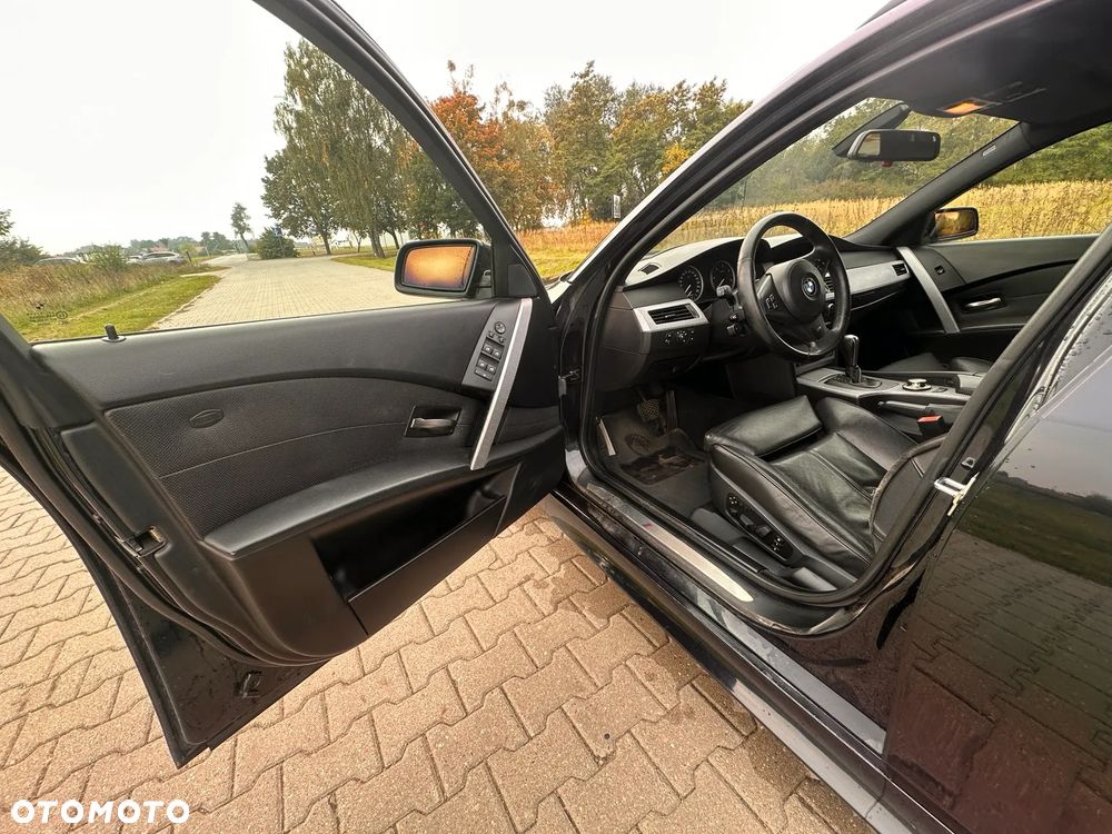 BMW Seria 5 - 25