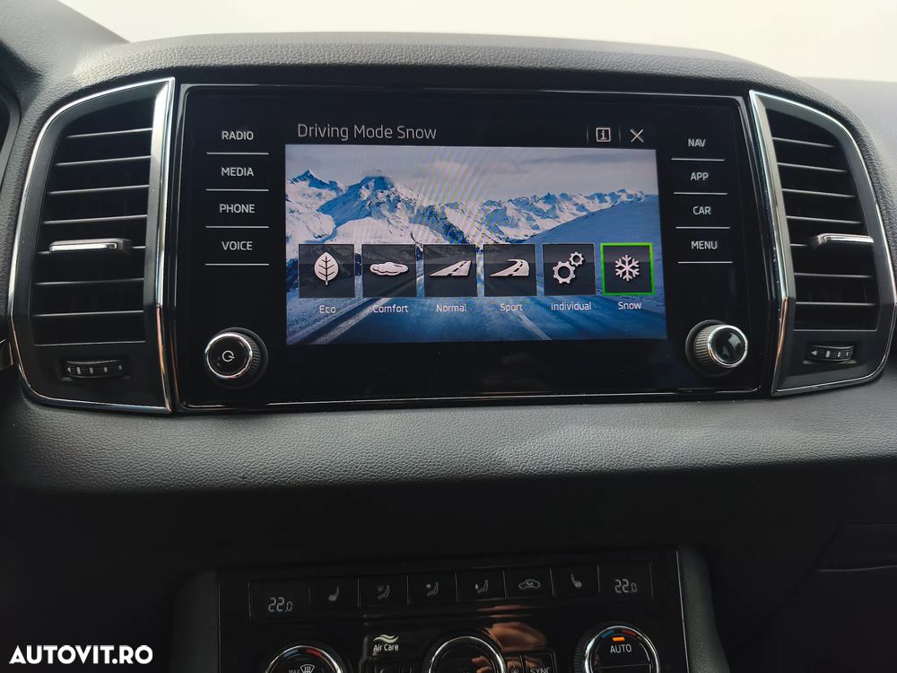 Skoda Karoq 2.0 TDI SCR 4x4 DSG Style - 22