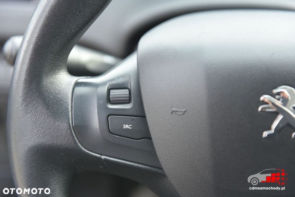 Peugeot 208 - 29