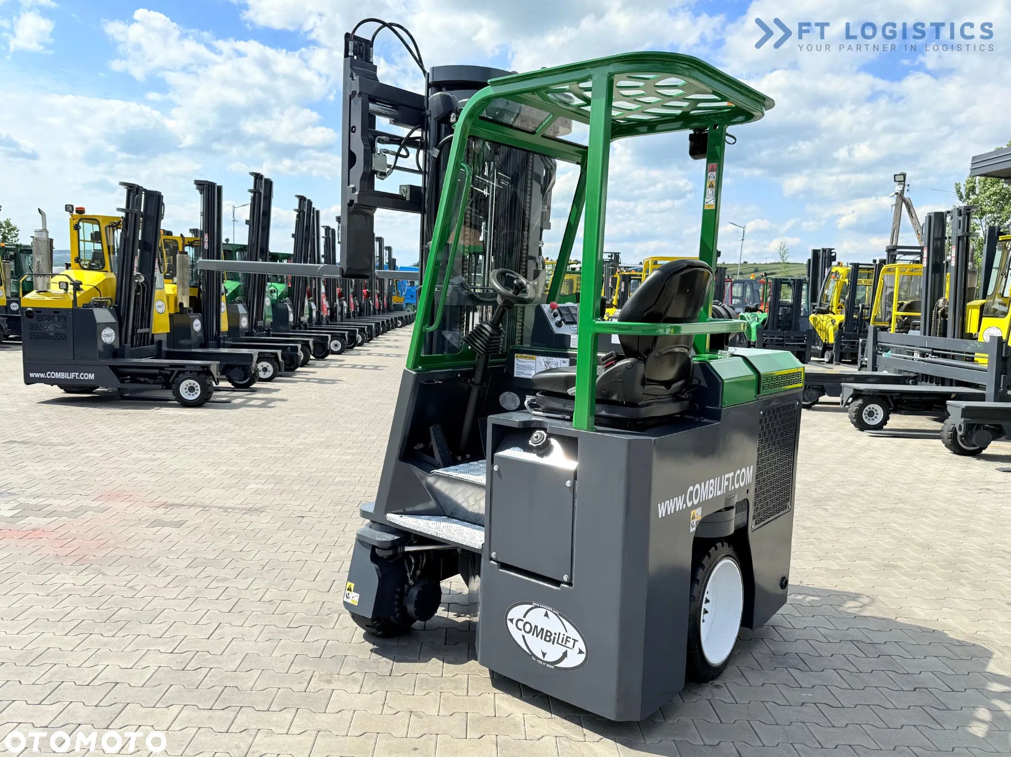 Combilift CB2500 / DIESEL / TRIPLEX / WYDŁY WYSUWNE / 5500MM / WOLNY SKOK / PRZESUW WIDEŁ / POZYCJONER / JAK NOWY - 30