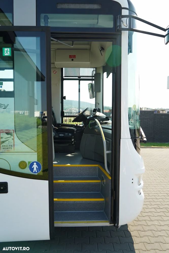 MAN INTERCITY / EURO6 / KILOMETRAJ 63.000 KM / IMPORTAT / AUTOMAT / - 23