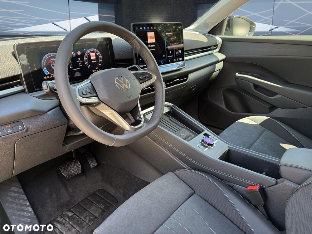 Volkswagen T-Roc - 5