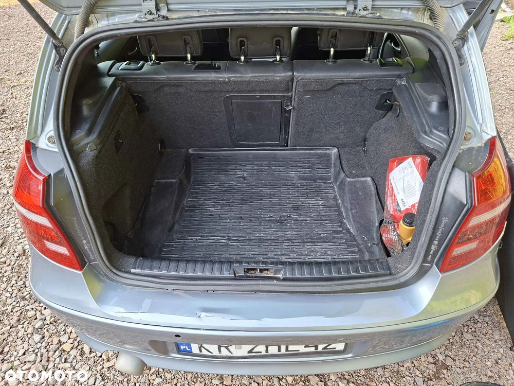 BMW Seria 1 - 13
