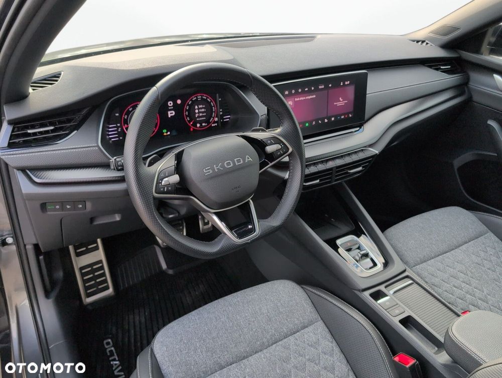 Skoda Octavia 1.5 TSI mHEV Sportline DSG - 19
