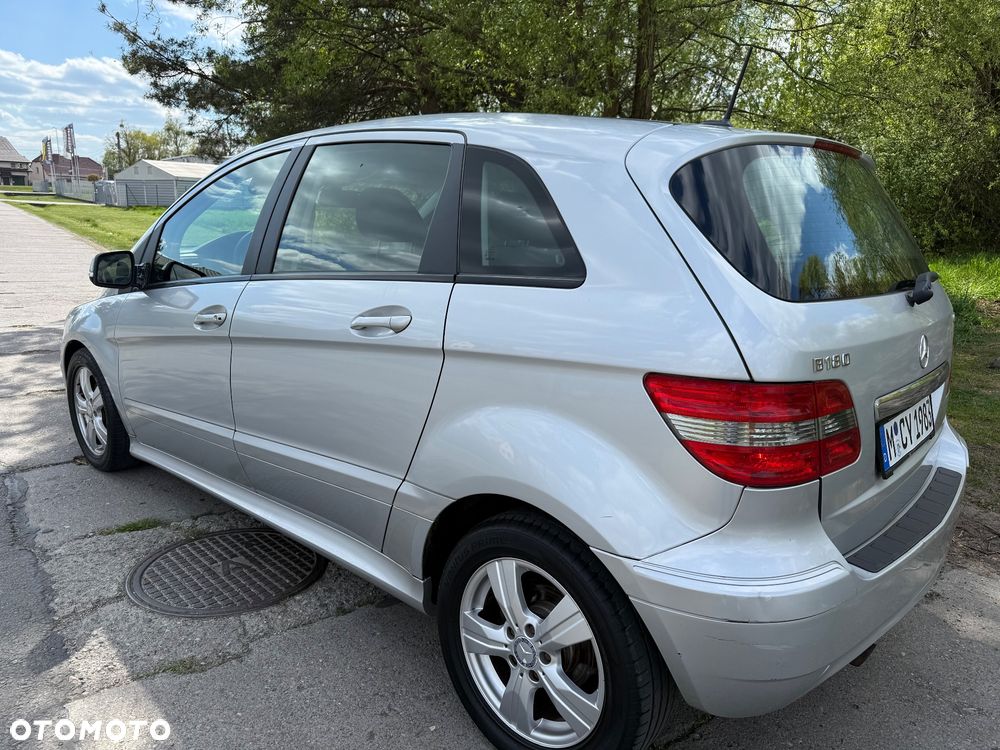 Mercedes-Benz Klasa B 180 CDI - 12